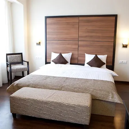 Europa Royale 4* Bucarest