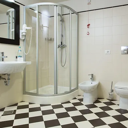 Dor Bucharest, Curio Collection By Hilton Bucarest