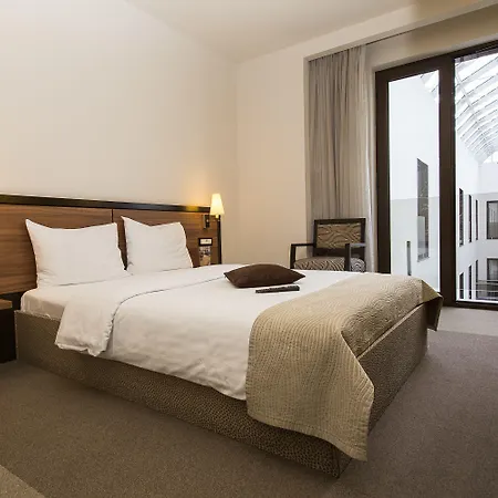 Europa Royale 4* Bucarest